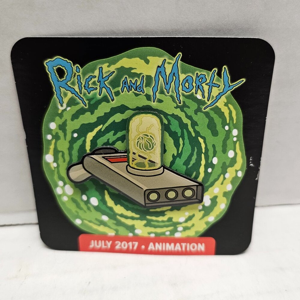 Rick and Morty Collect Enamel Pin Portal Gun Badge Loot Crate DX Exclusive 2017